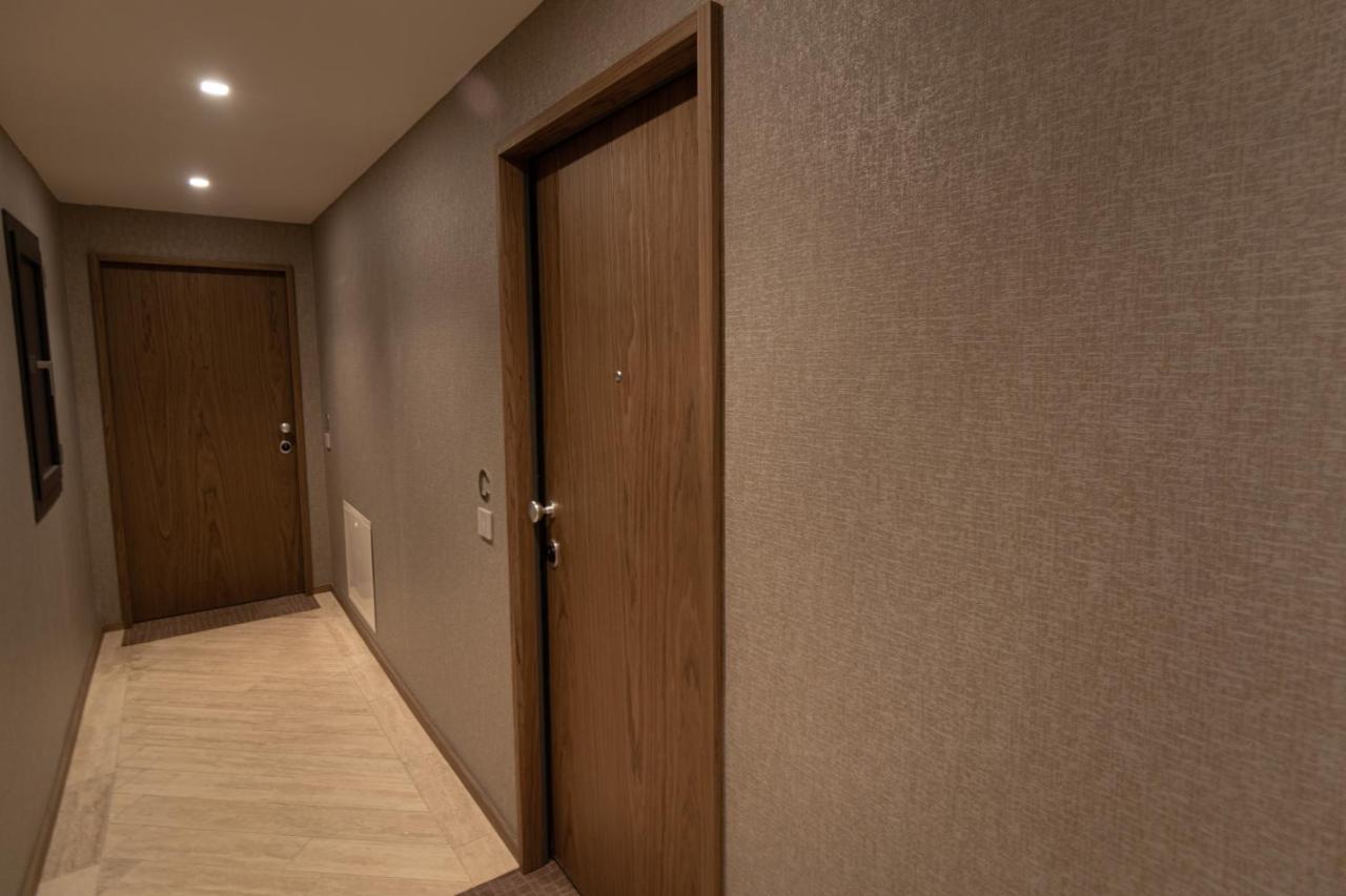 רומא Trastevere Elegance Apartment מראה חיצוני תמונה