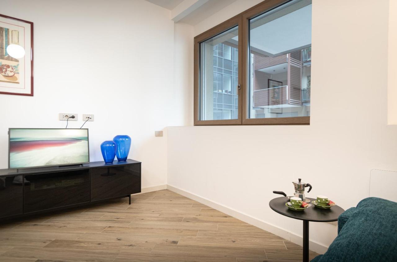 רומא Trastevere Elegance Apartment מראה חיצוני תמונה